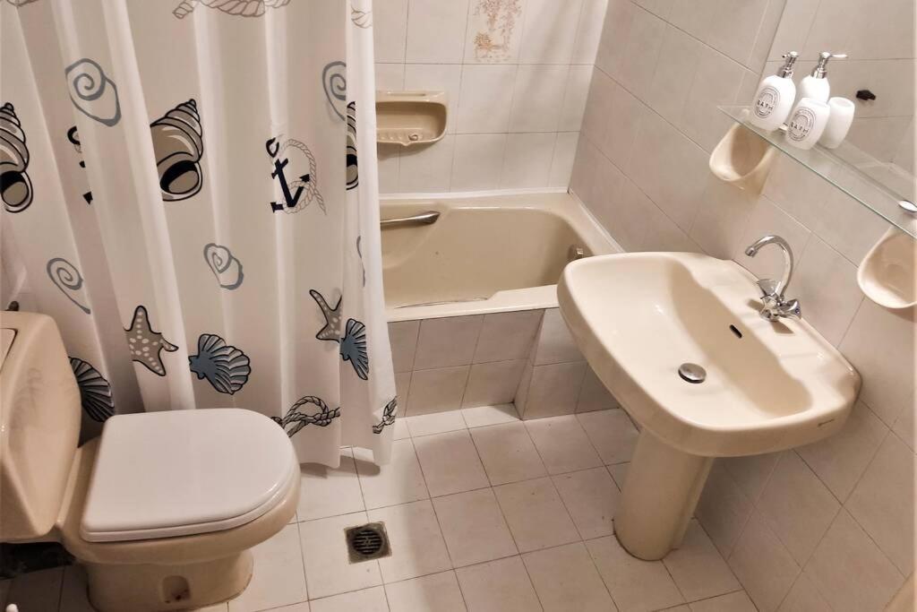 Apartment 95 M2, Center Of Sitia, Wifi, 350M Beach Extérieur photo